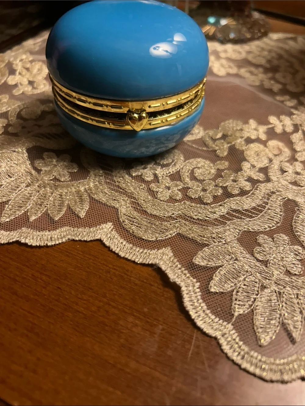 Blue Porcelain Decorative Trinket Box with Gold Trim